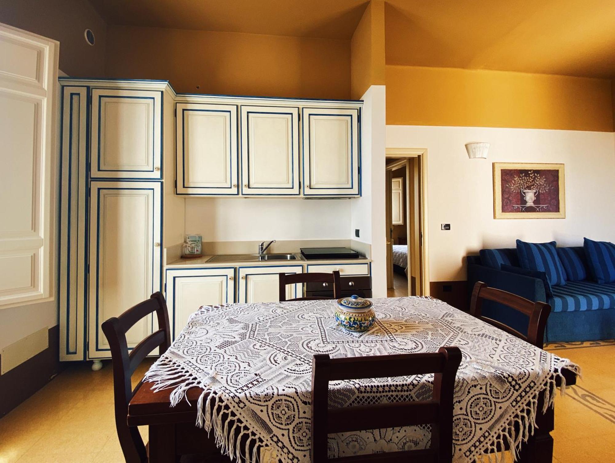 אפרטהוטל איספיקה Palazzo Gambuzza חדר תמונה