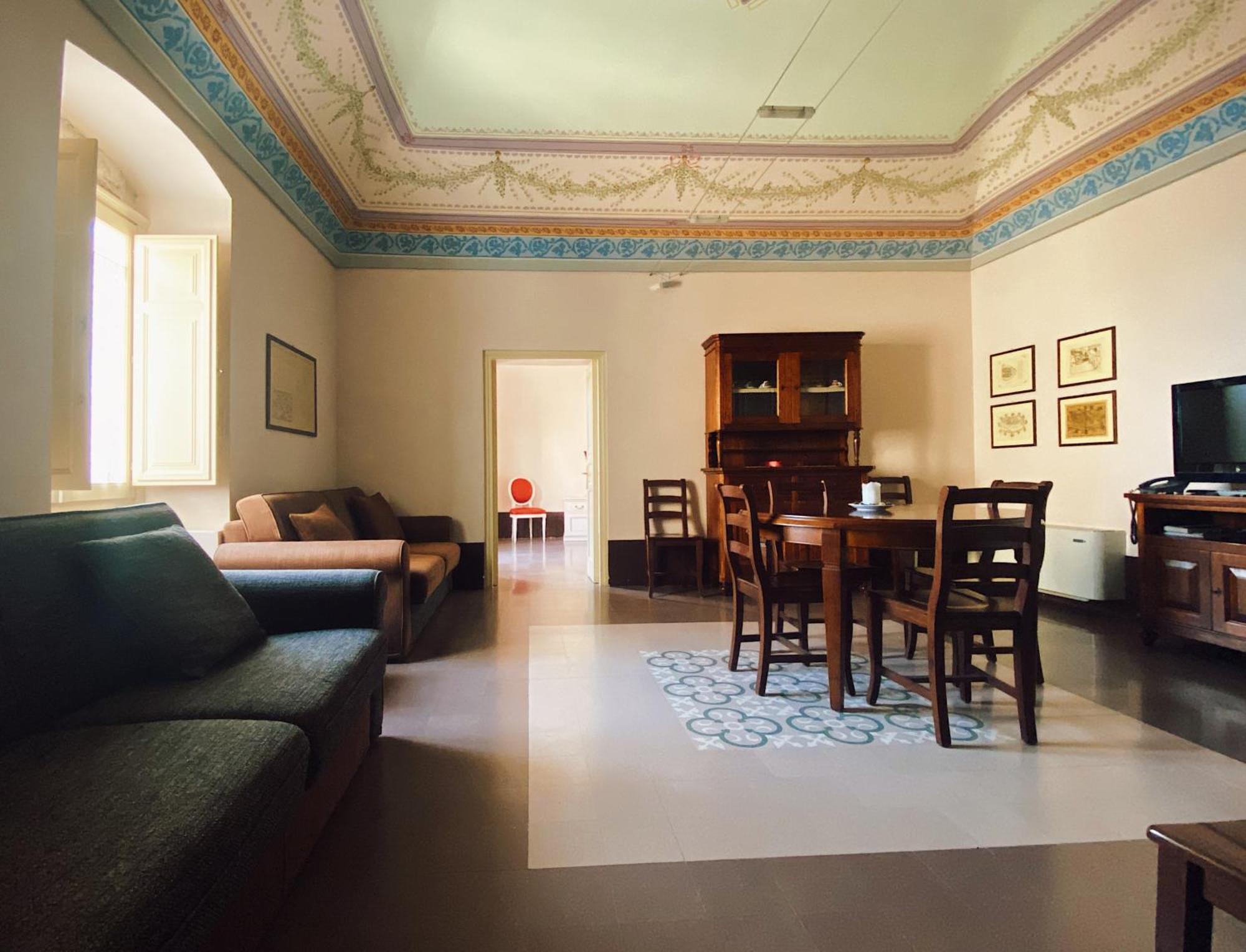 אפרטהוטל איספיקה Palazzo Gambuzza חדר תמונה