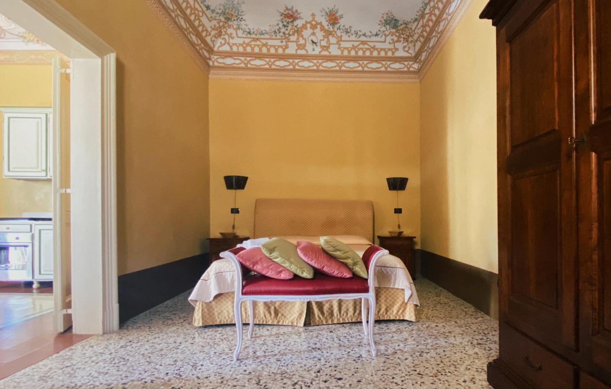 אפרטהוטל איספיקה Palazzo Gambuzza חדר תמונה